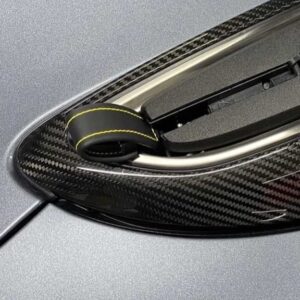 Porsche 718 Spyder RS Roof Pull Loops