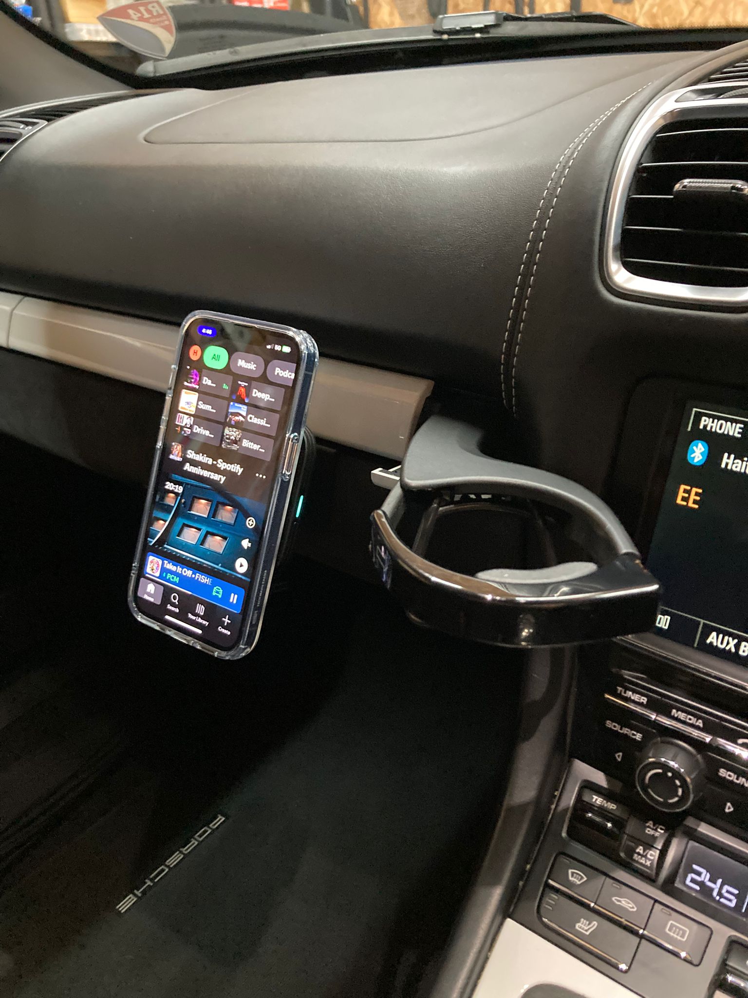 Porsche MagSafe Wireless Phone Charger Mount